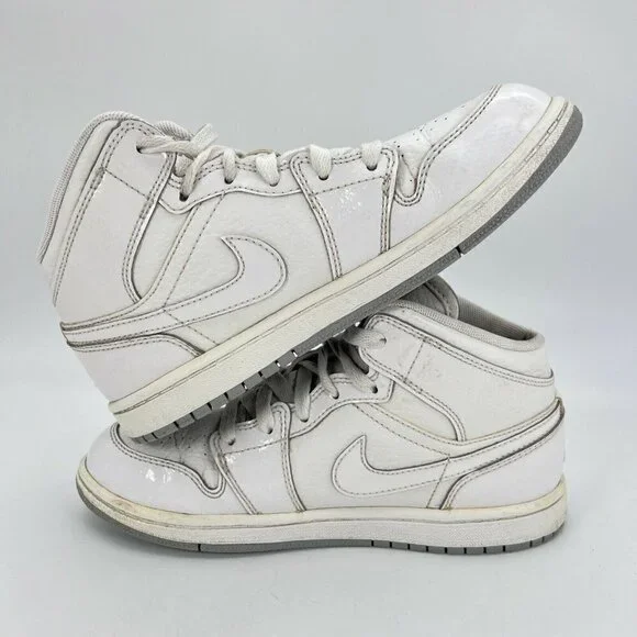 Nike Jordan 1 Phat White Wolf Grey Youth Sneaker Shoes 364772 102 Size 3 Y - Picture 9 of 12